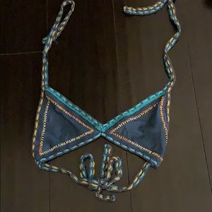 Kiini style top unique coloring